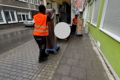 8d792a5d-c5e8-48d4-8bb7-833c6cf502e6-1